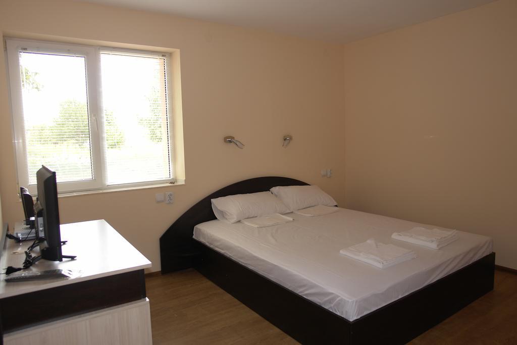 Nadya Holiday Home Krapets  Εξωτερικό φωτογραφία