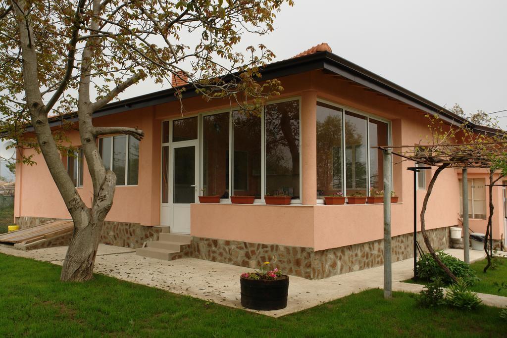 Nadya Holiday Home Krapets  Εξωτερικό φωτογραφία