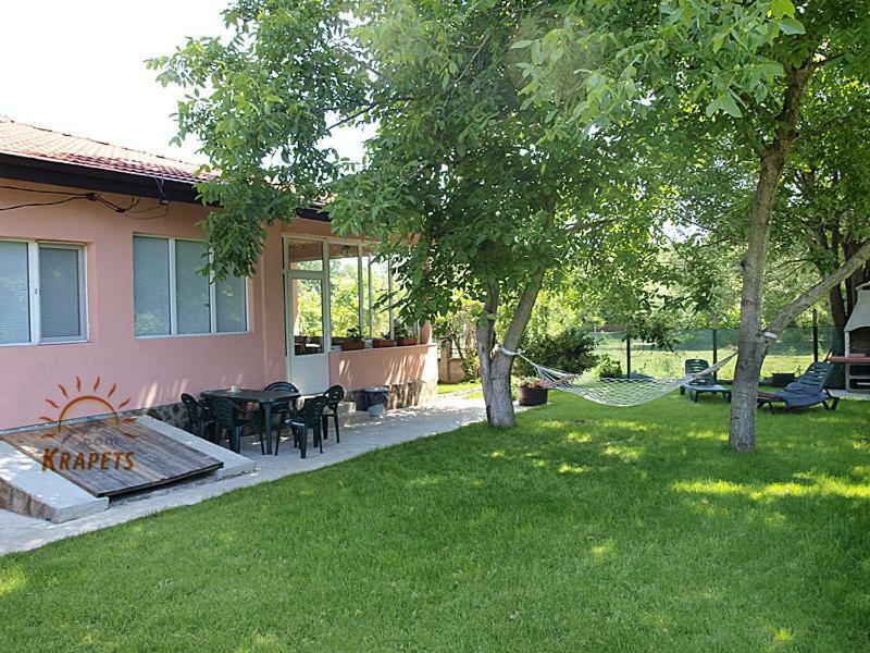 Nadya Holiday Home Krapets  Εξωτερικό φωτογραφία